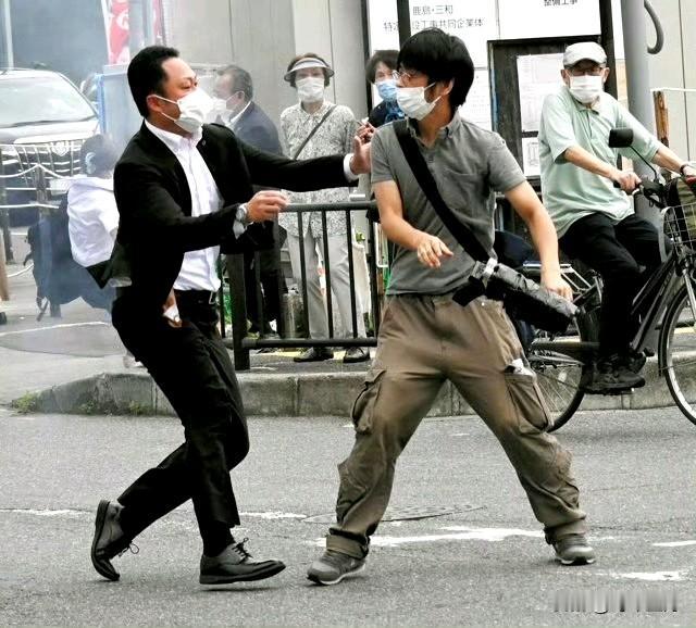 日本奈良地方法院已确定前首相安倍晋三枪击案的审理日程，将于10月28日首次开庭，