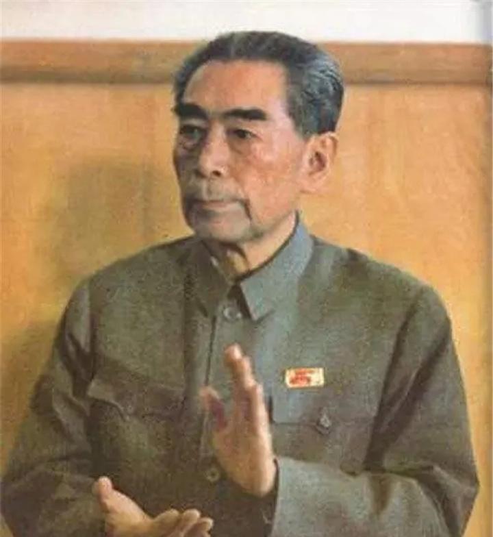 农民张二廷当众巧妙说服周总理，令周总理十分感动，现场表示今后两人将成为朋友！
1