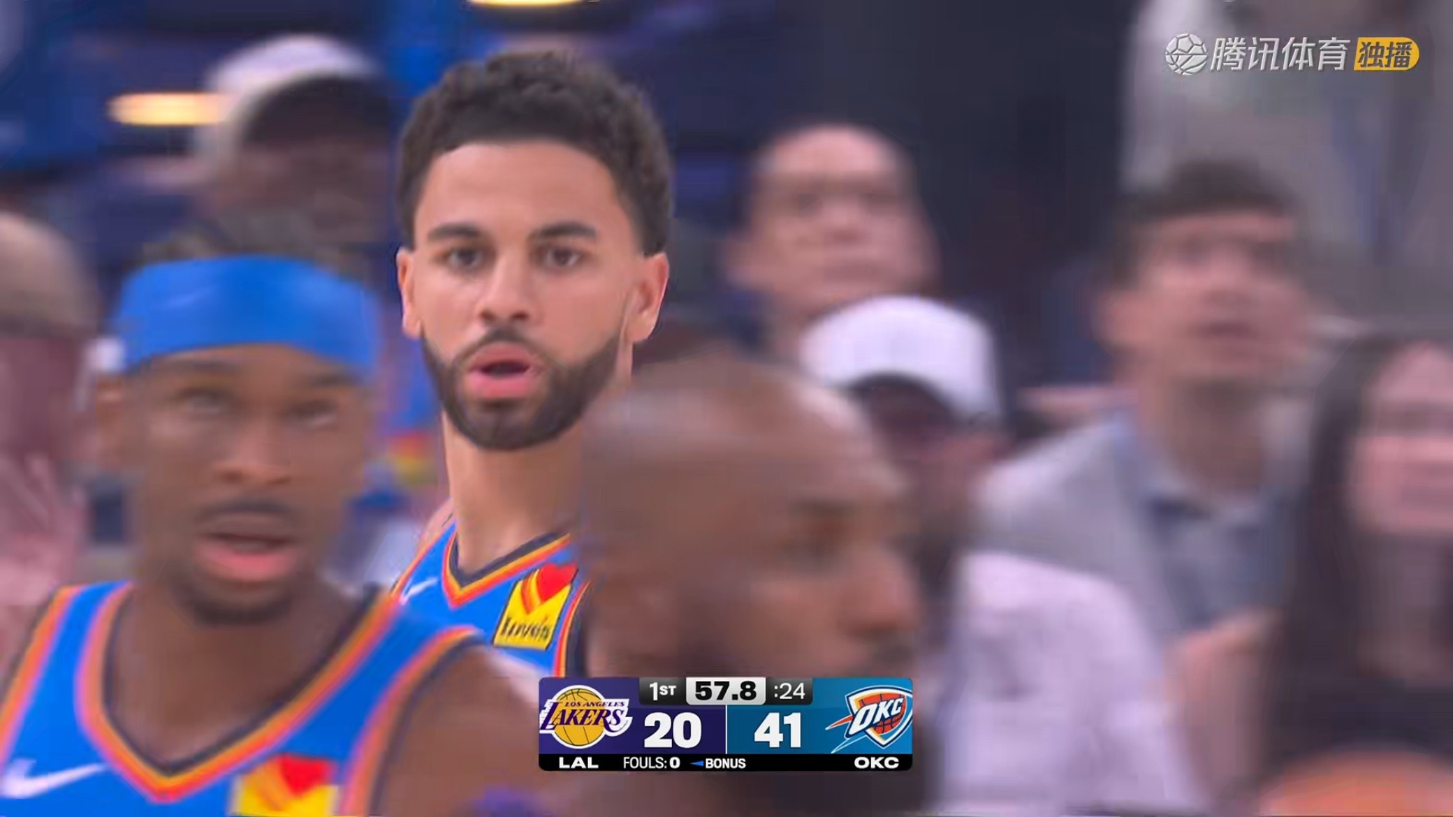 太可怕了，雷霆10中7的三分湖人vs雷霆