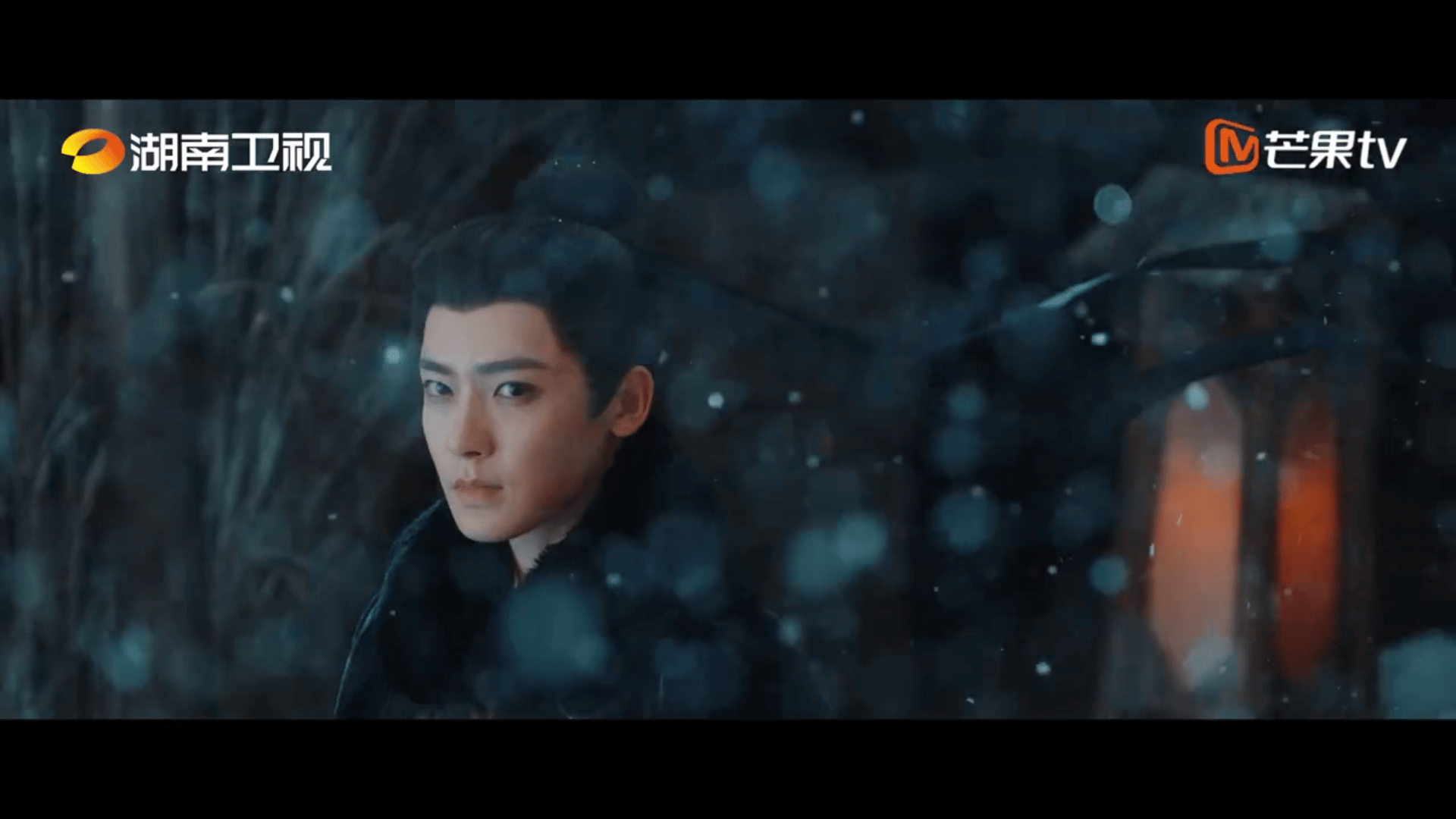 侯明昊掀帘神图有了 眉眼间的古典俊朗，妥妥古风公子 