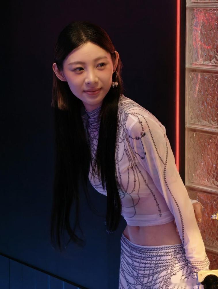 痞幼自曝曾被两个恋综拒绝真的是想方设法保持自己的热度啊！这几年真的差劲多了！ 