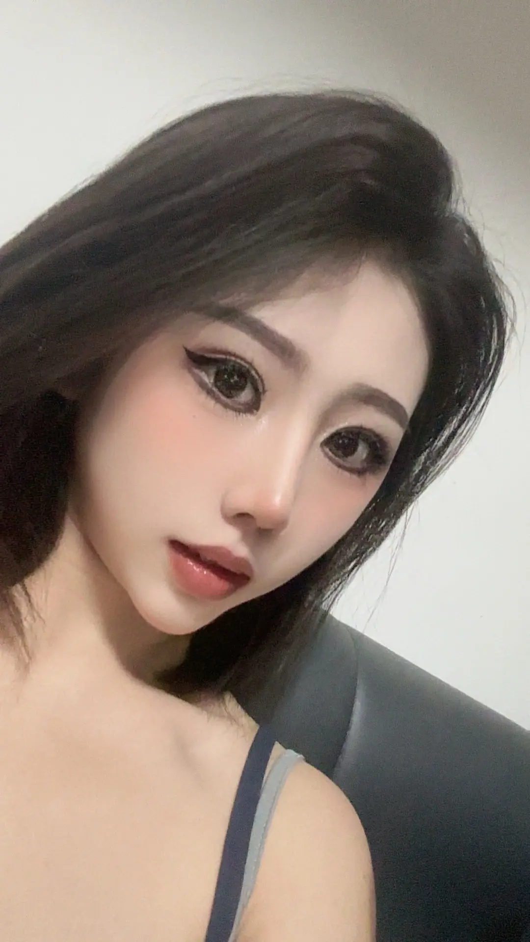 或许我会回头看.但不会往回走