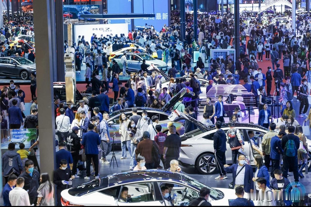 2026年买车不纠结，记住这口诀：
1．要经典——选大众
2．要耐用——选丰田