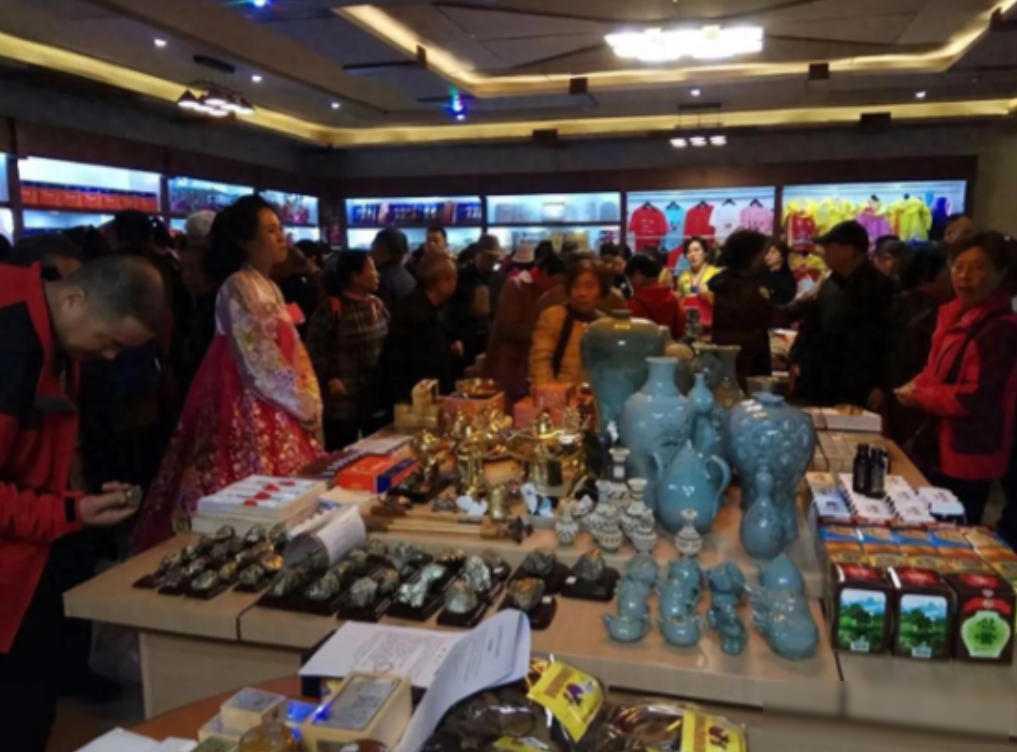 朝鲜商品为何98%输华却不见踪影？百万吨原料化整为零，真相藏在供应链深处

你刷