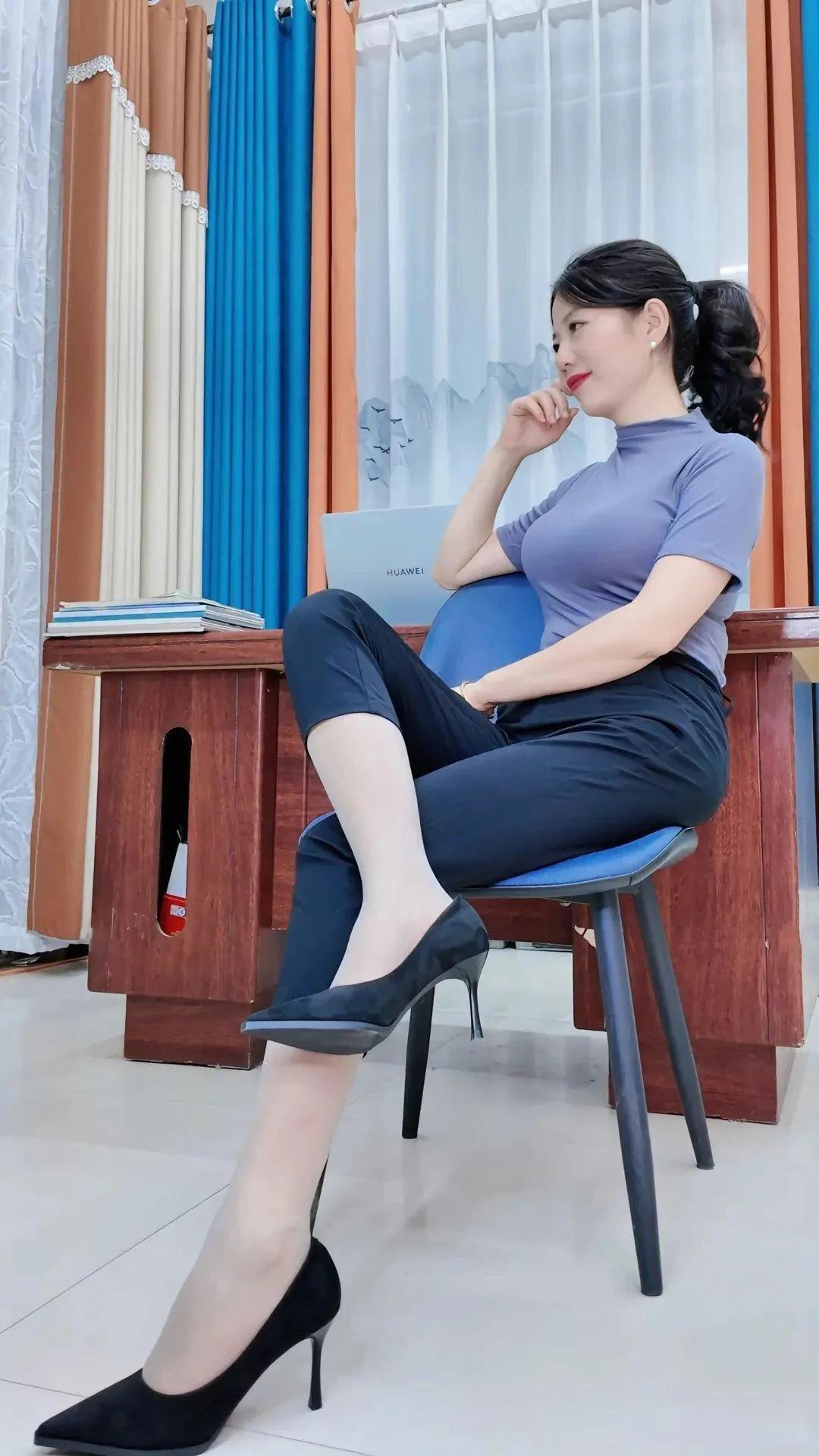 美女摄影：#女性魅力拍摄# 熟女，风韵