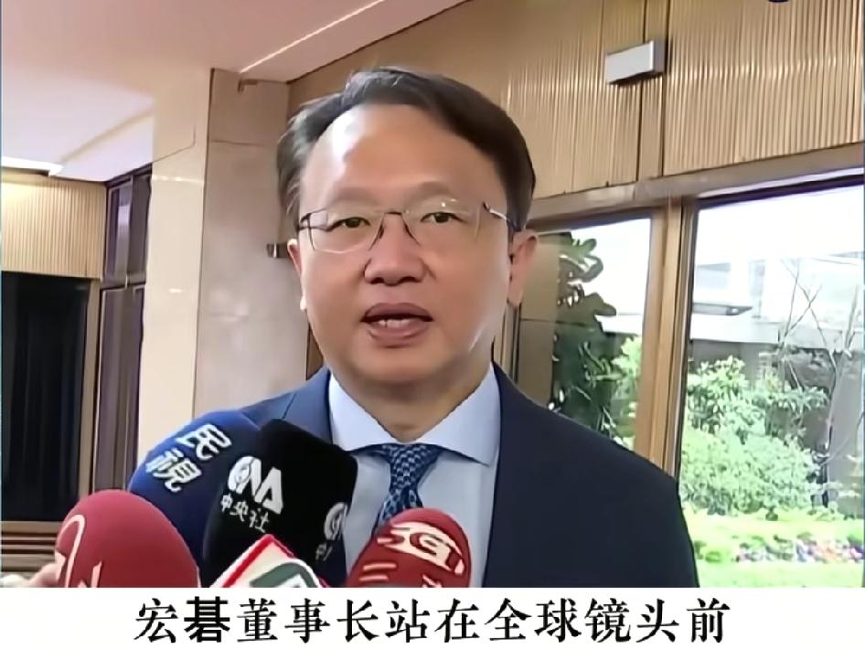三星、镁光、海力士三大存储厂商，这场涨价游戏终于被人点破。
 
如果不是宏碁董事