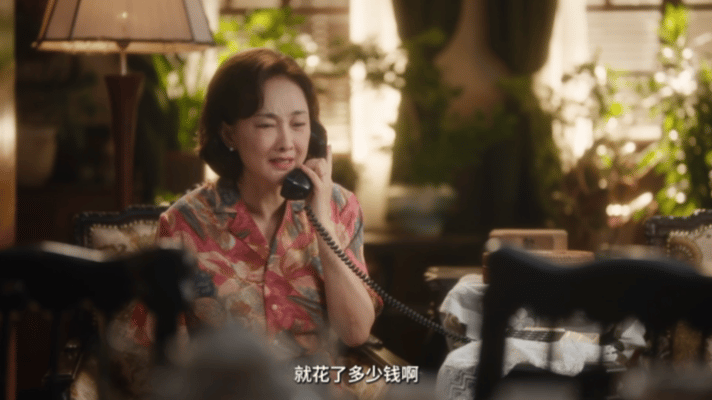 这竟然是牛莉是演小品的那个牛莉吗 这竟然是演小品的那个牛莉，差点没认出来， 