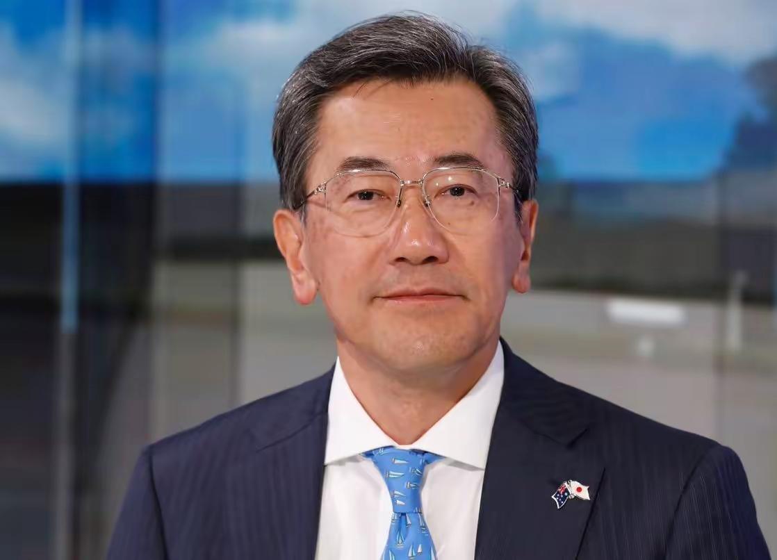 日本前驻澳大使山上信吾又跳出来对德国指手画脚，鼓吹组建“反华联盟”，甚至煽动德国