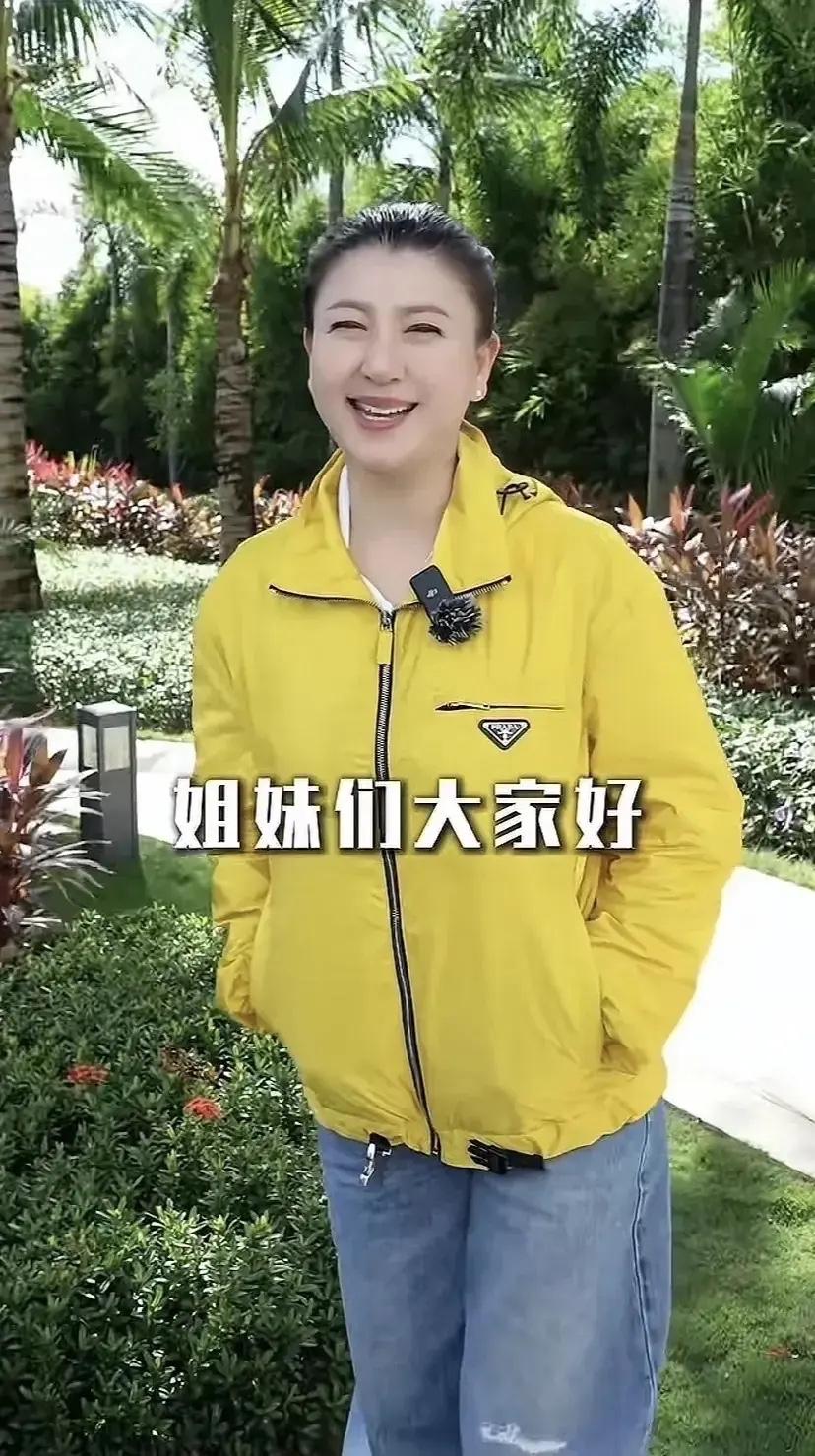 闫学晶儿子“明目张胆”的在中戏新疆班上了四年的学，难道他们班的同学、学校同学、老