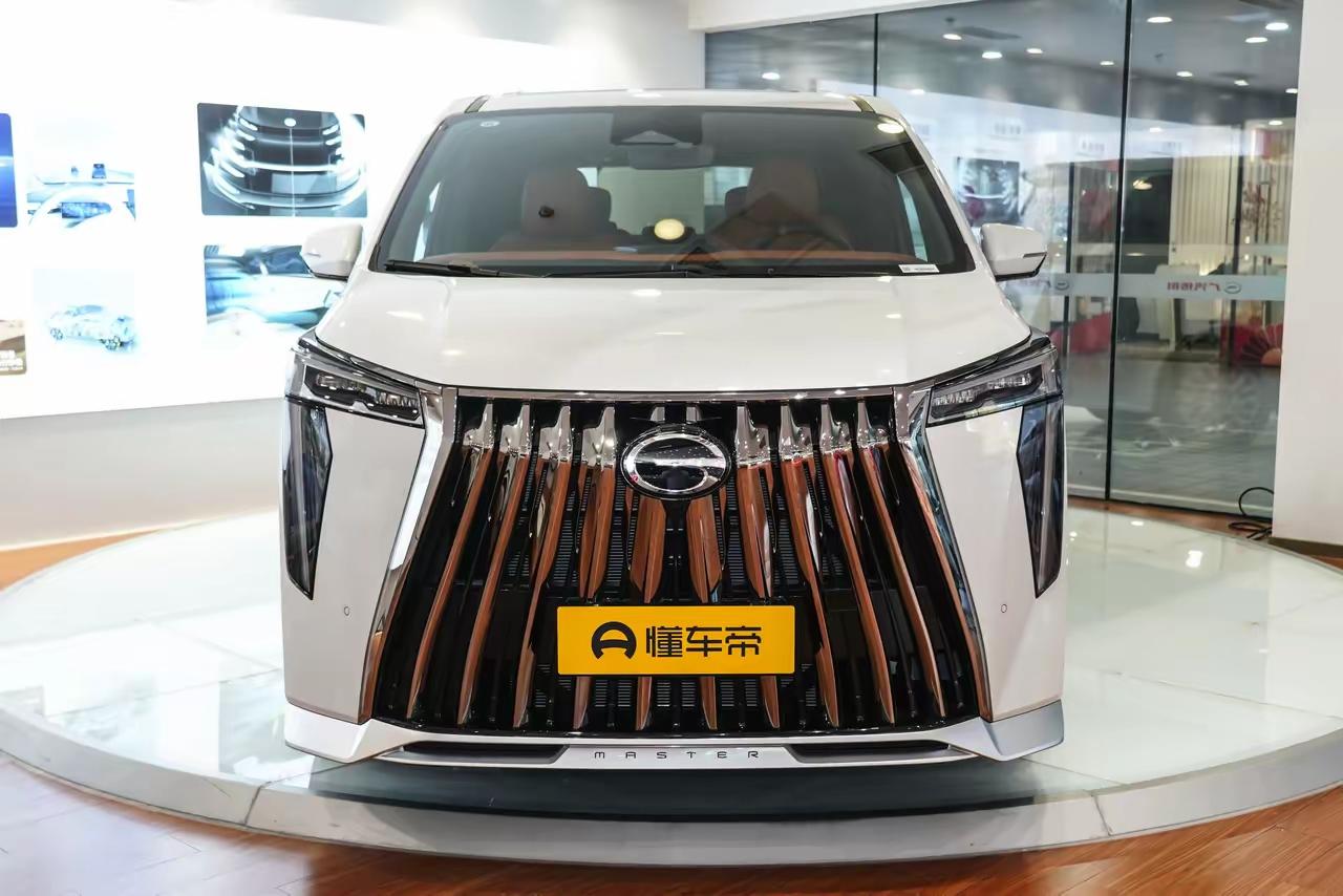 未来五年的几大忠告，千万要记住：
1，储备现金，黄金和粮食
2，别创业，别投资，