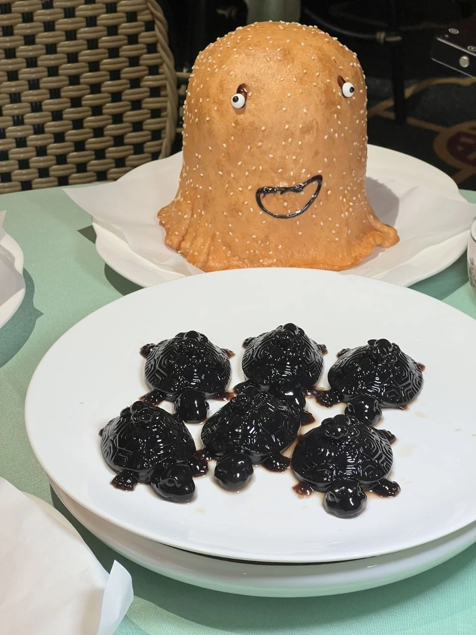 就在肥福排档，这是什么神仙吃法