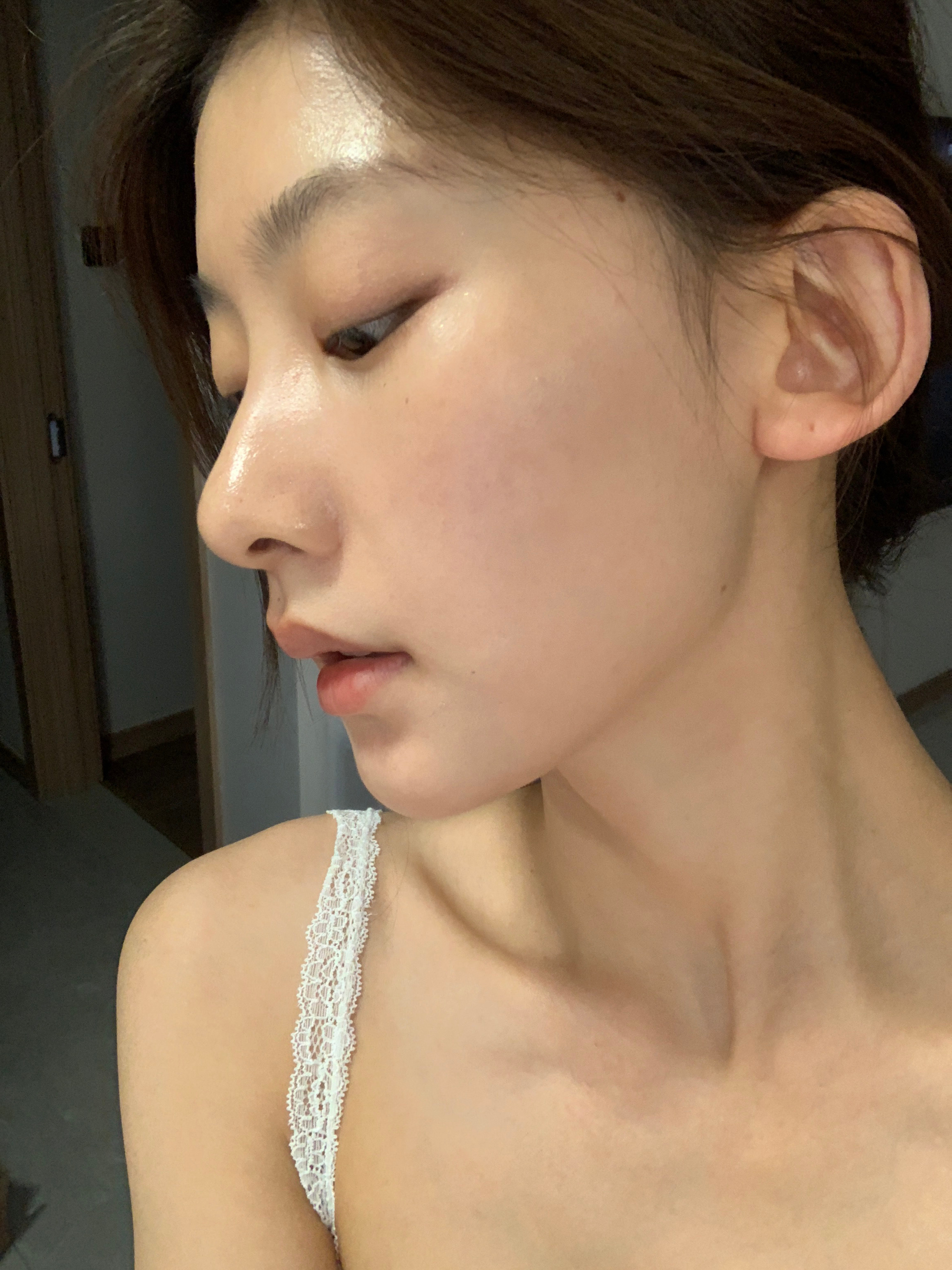 带妆18个小时 竟然没脱妆 ​​​