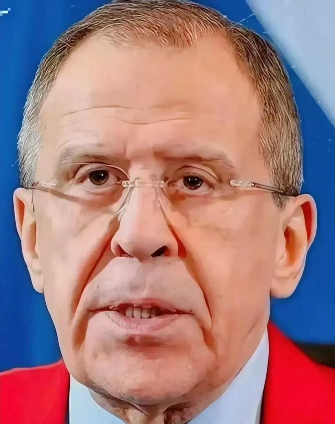 12月28日，俄罗斯外长拉夫罗夫发出强硬警告：如果欧洲"志愿联盟"军队出现在乌克