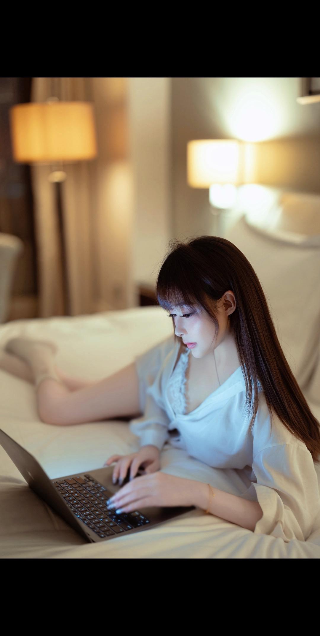 “只想做一个淡淡的人，一个没有太大情绪波动的人，一个可以懂得坦然和释怀的人”