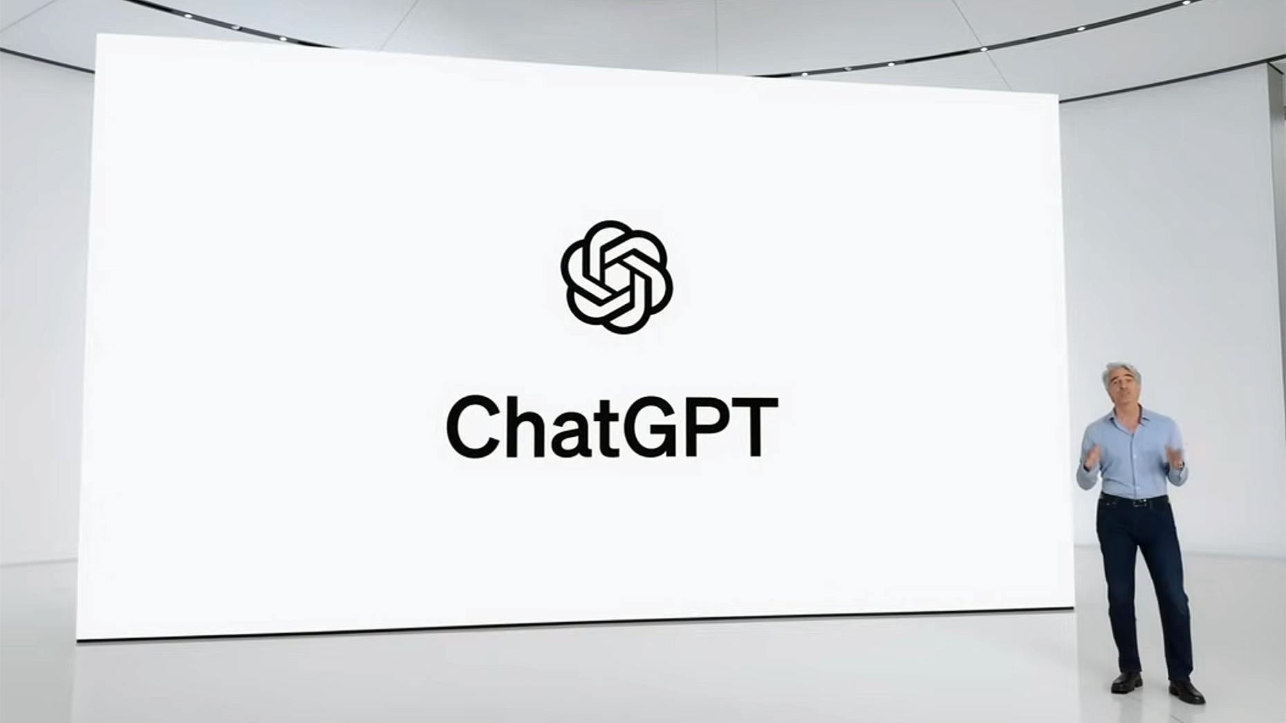 昨天『彭博社』不是提到 OpenAI 正考虑起诉苹果，指控其在两年前的 Chat