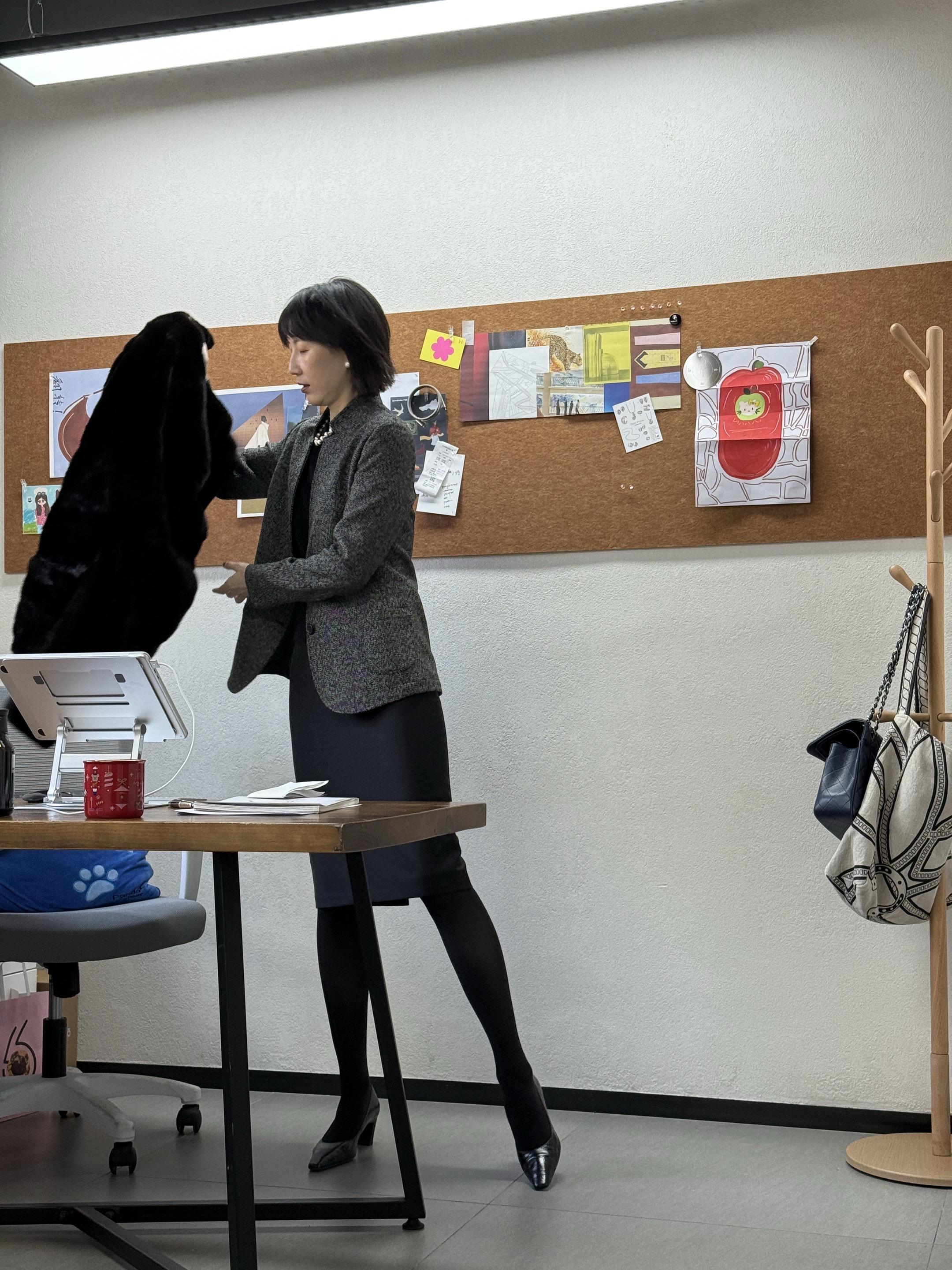 西装这样穿还不错