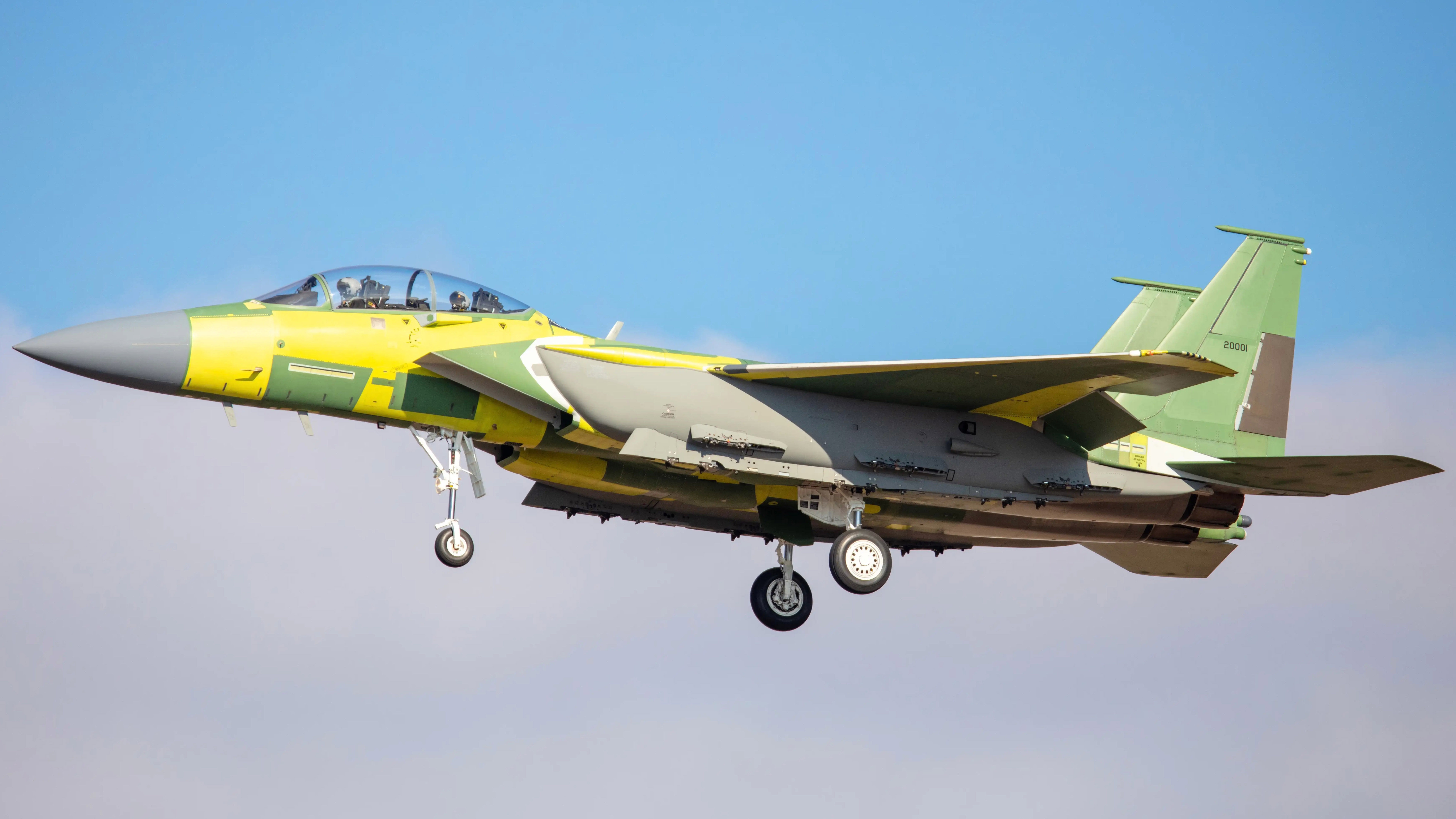 #航空新视野[超话]#  美国空军的F-15EX战斗机，数量少得可怜。这么多年，