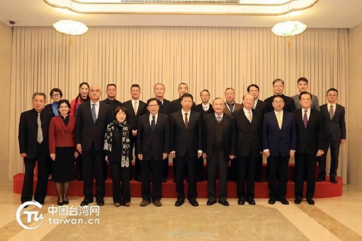 #赖冠霖体制赛道##央视新闻里的赖冠霖# 这就是赖冠霖转的赛道 ，整挺好的 ​​