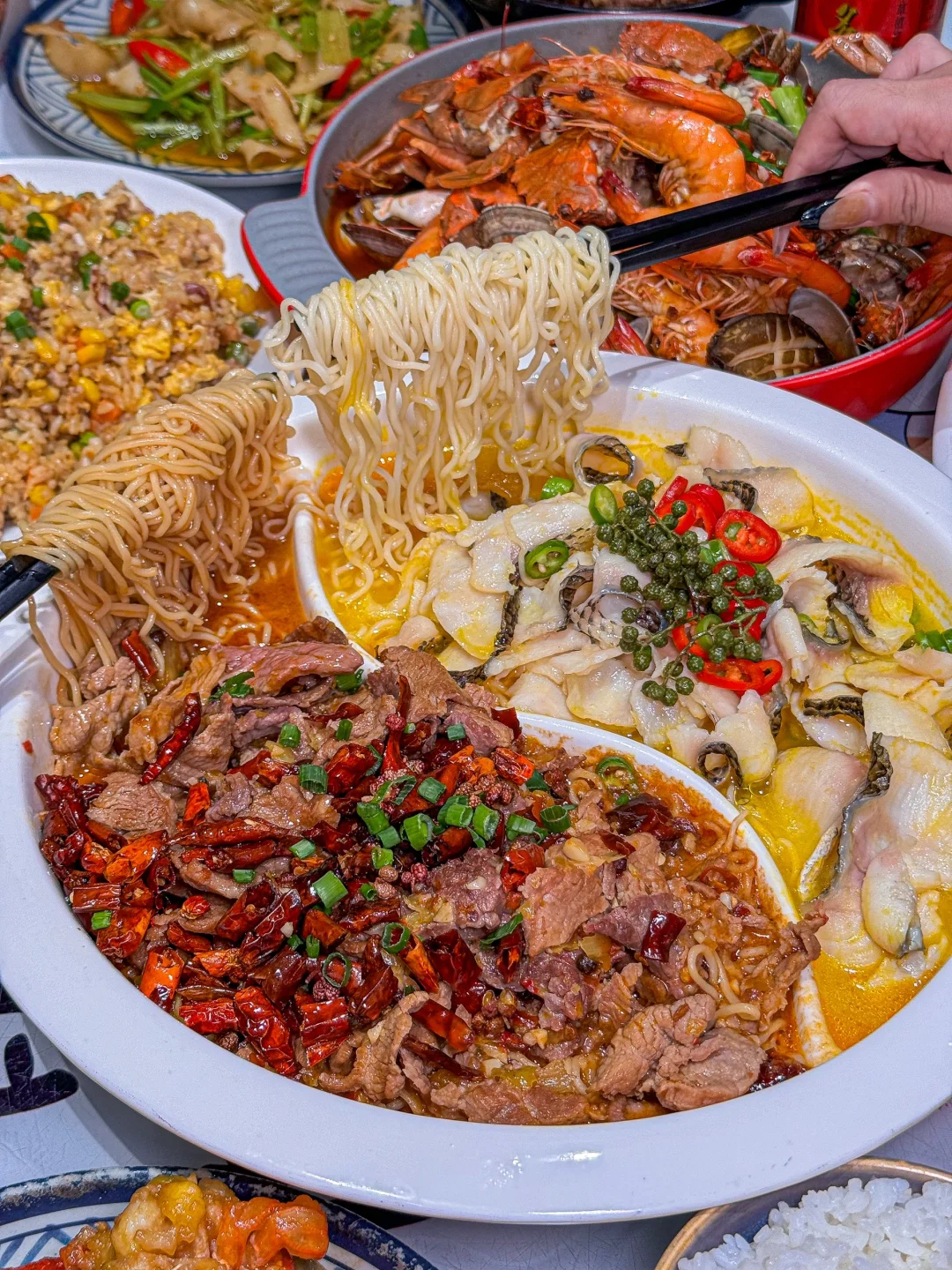 来厦门就为了这一口麻辣牛肉青花椒鱼面…