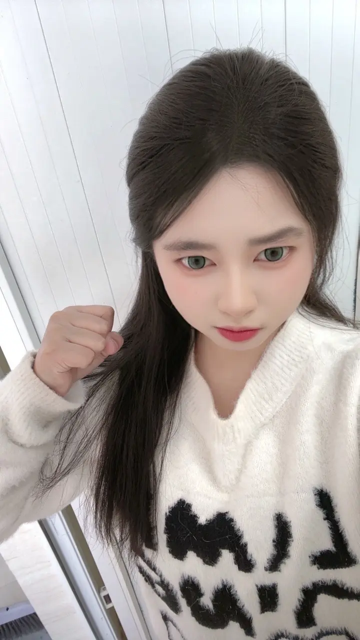 甜妹 女大学生 拍照📷