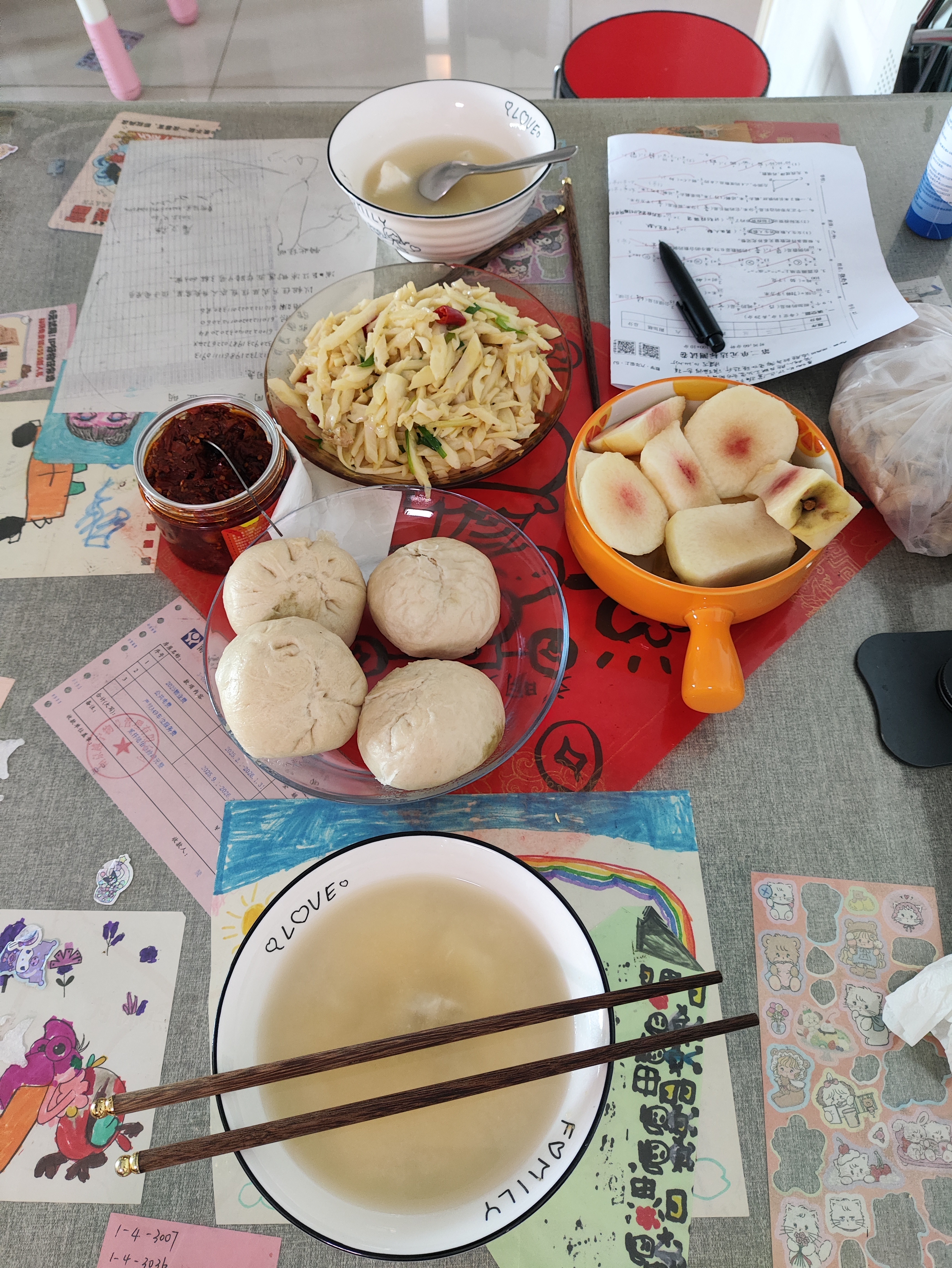 吃兰么 一个接一个感冒，三姐还在坚持[酷][酷][酷] ​​​