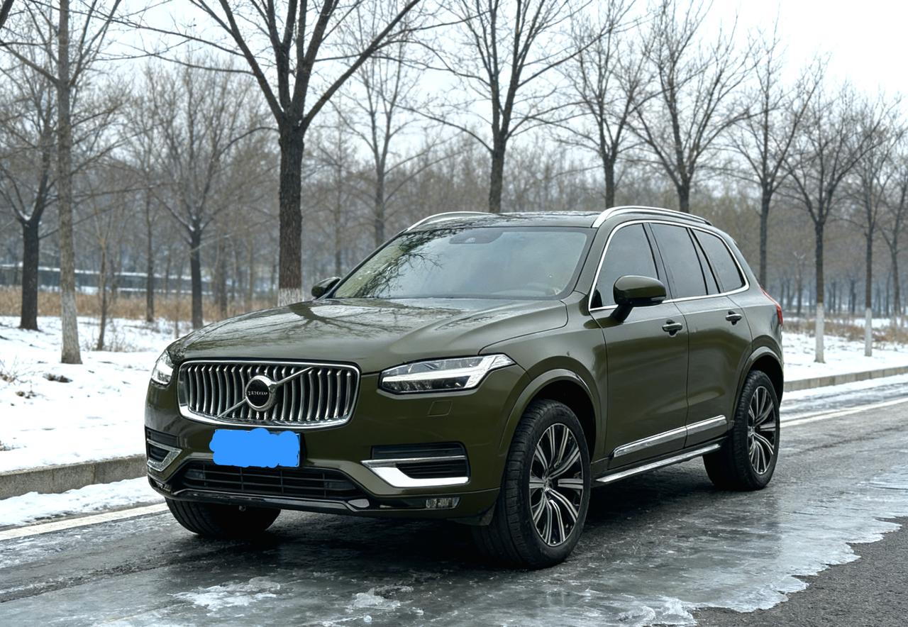 因为我的车是白色的，所以没什么可分享的，刚好我们有一个群，这位女性朋友的xc90