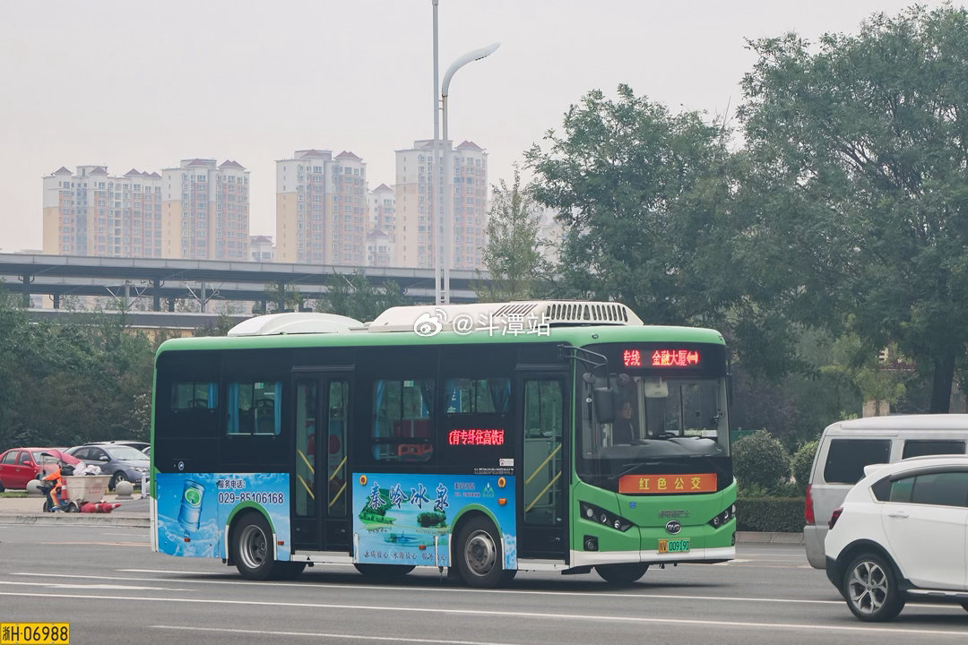 【西宝客专·杨陵南站】杨陵南站位于陕西省咸阳市杨陵区，为国铁西安局管辖下西宝客专