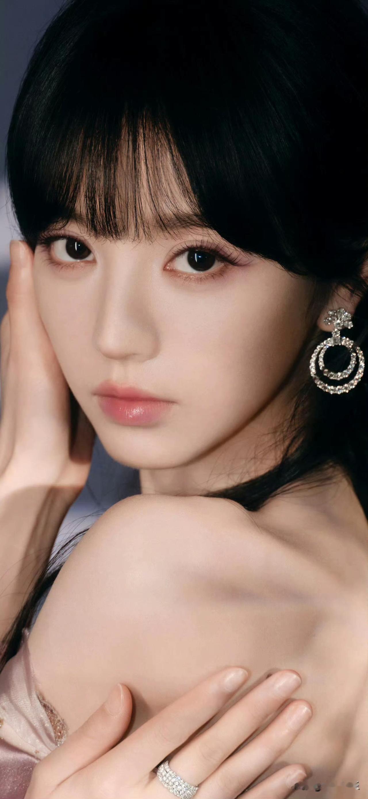 田曦薇的妆容真的超美的