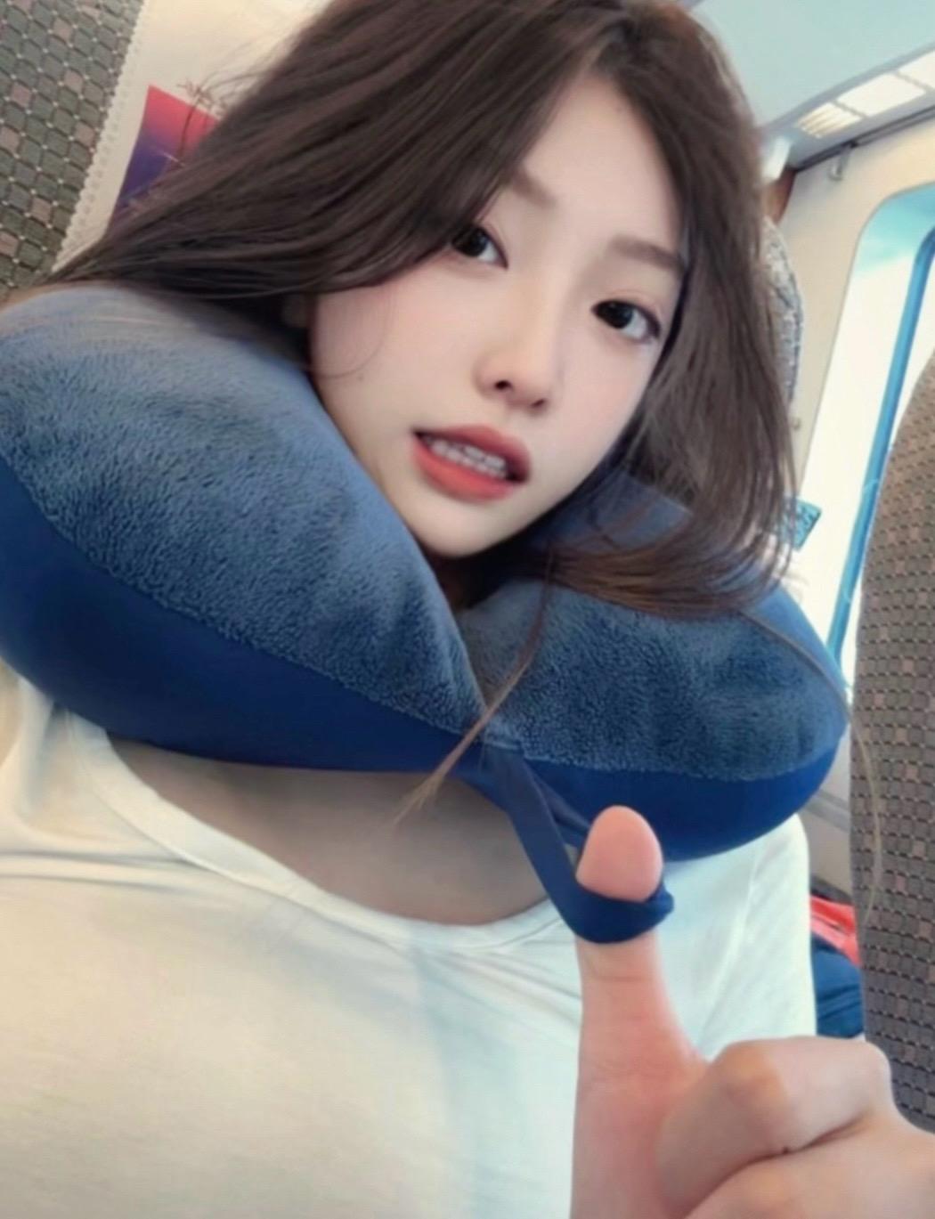 其实我每天都很焦虑，不过是我的搞笑女性格和无所谓的表情让别人以为我过得很顺利