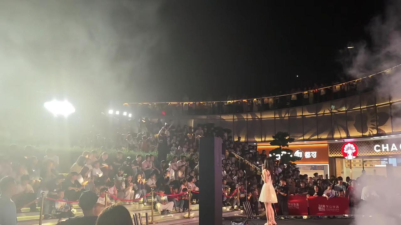 东山生活广场6周年快乐🎉 感谢邀请～感恩摄影师们❤️音乐 现场版live 摄影