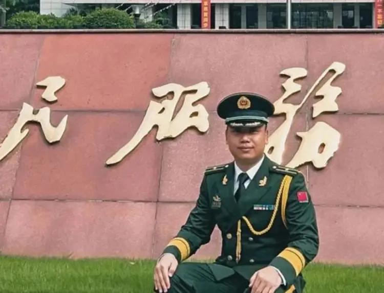 蔡晓东（1983年5月-2021年12月4日），男，哈尼族，云南省江城县人，20