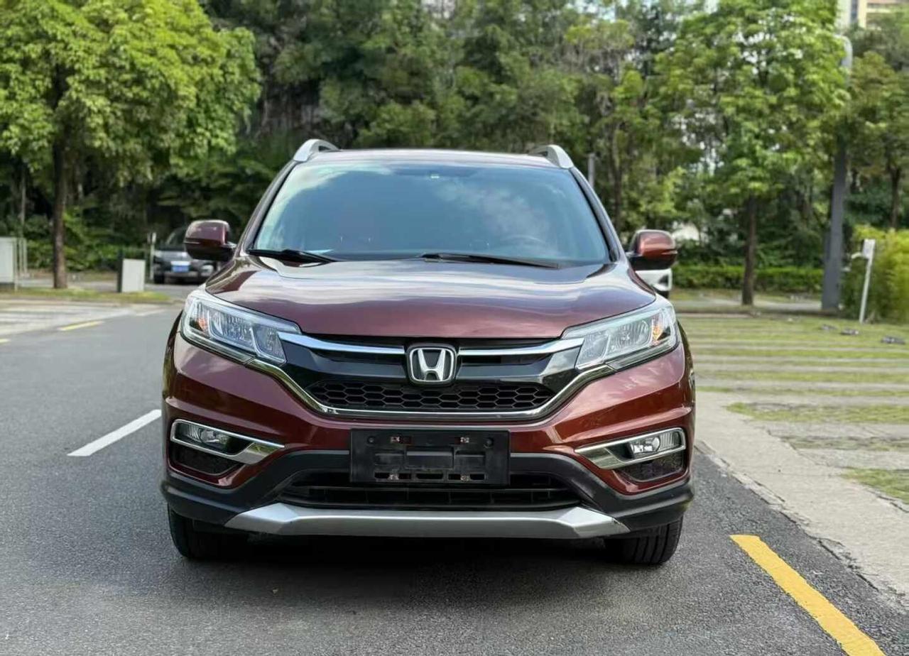 16年本田CRV 2.0自动天窗 一手精品车无事故无泡水 机头变速箱靓 内饰外观
