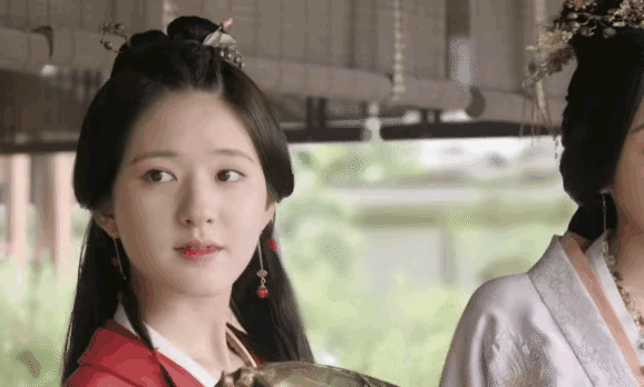 《星汉灿烂》火热开播，剧情轻松搞笑扳回口碑！


如今越来越多的国产电视剧聚焦在