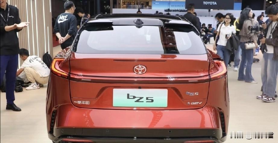 丰田车卖得好，国产车卷疯了，秘密在这台车里。
最近发现丰田在中国市场太了解消费者