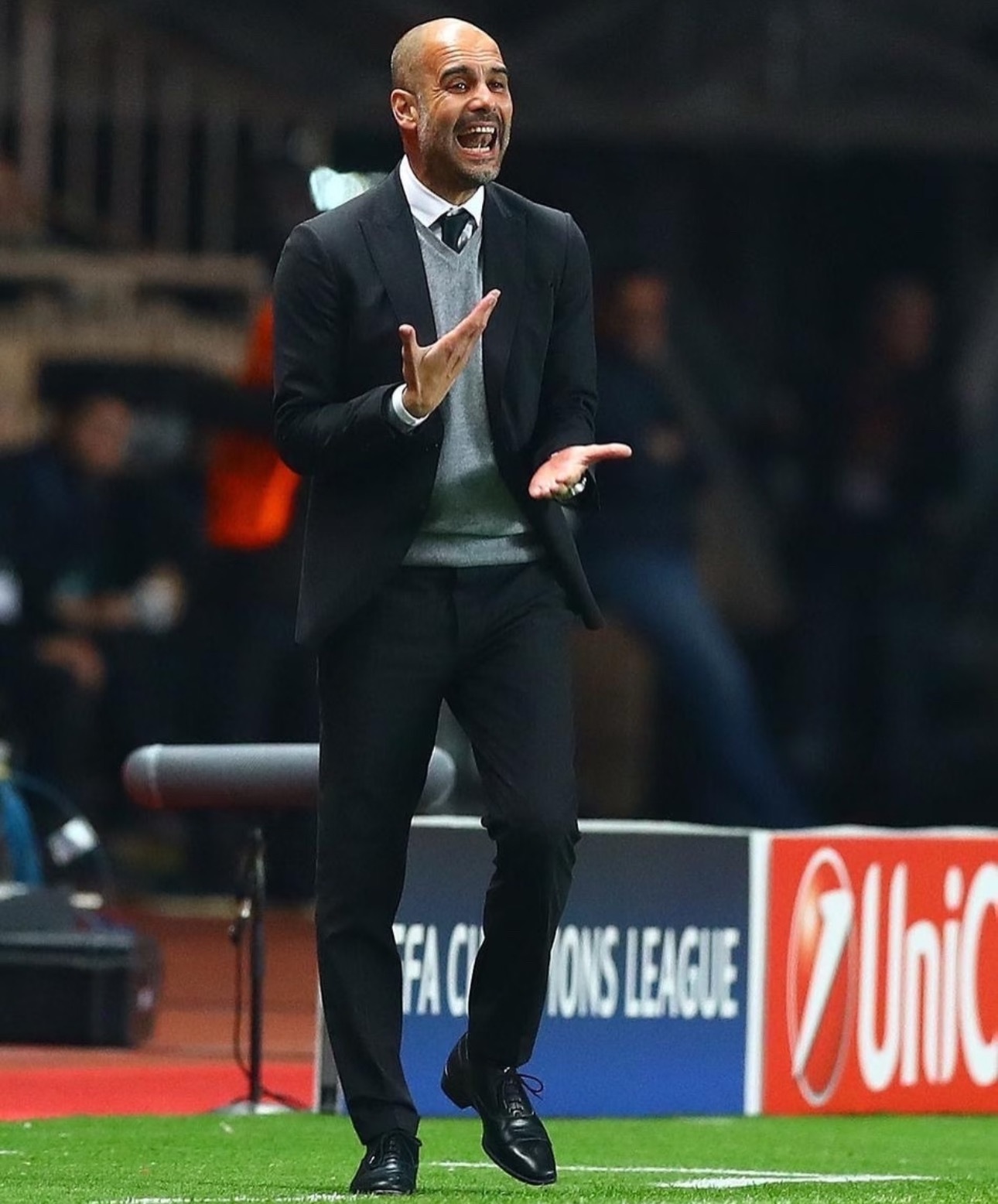 4.45亿镑12人！瓜帅1年完成曼城史诗级换血54岁的瓜迪奥拉仅用12个月，便以