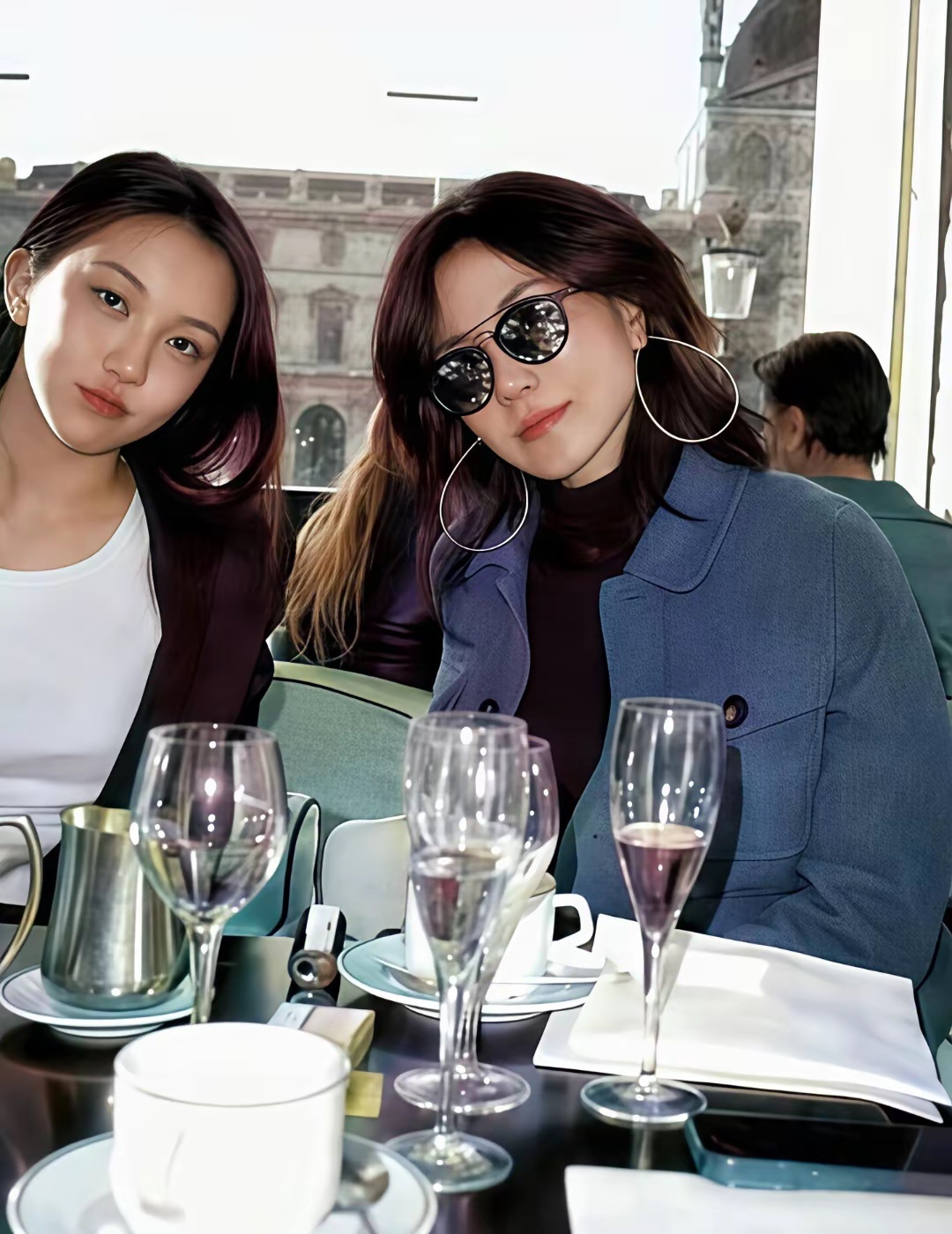 李嫣越来越有王菲的模样了 