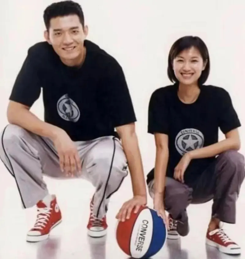 突然发现原来李亚鹏这么高 