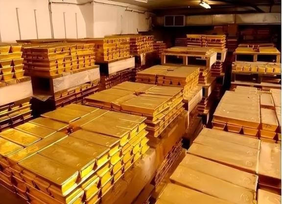 蔡正元说，中国大陆现在对统一有顾忌，是因为我们在海外还3万多亿美元的外汇储备和国