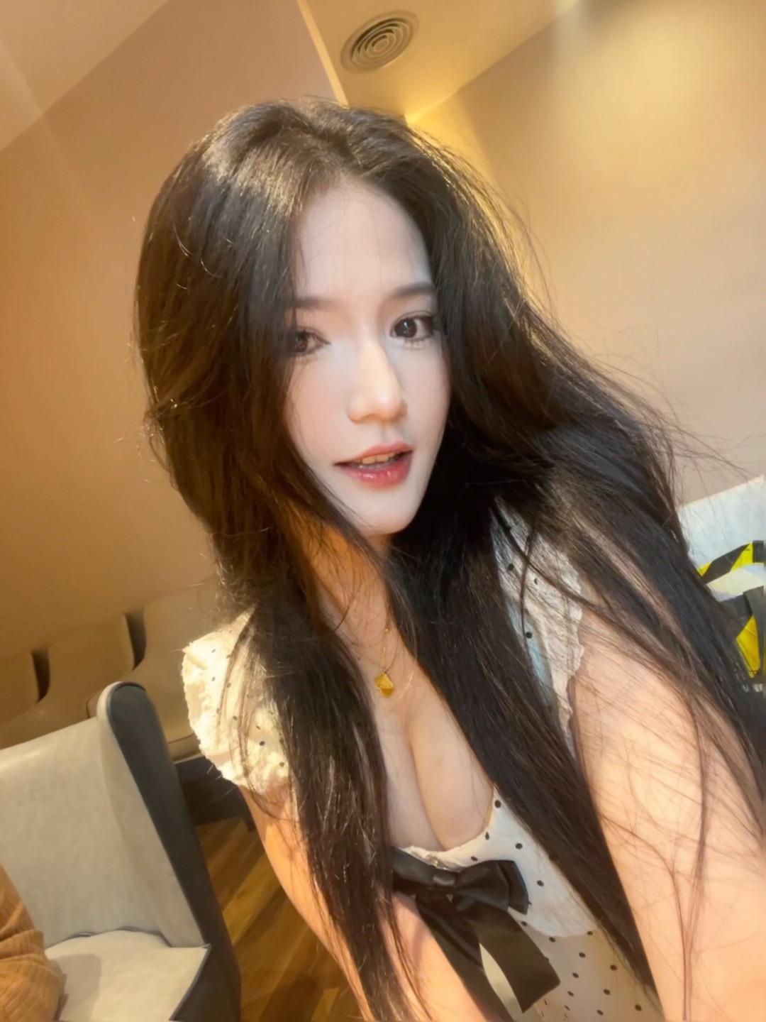 我又不是坏人 你干嘛离我那么远