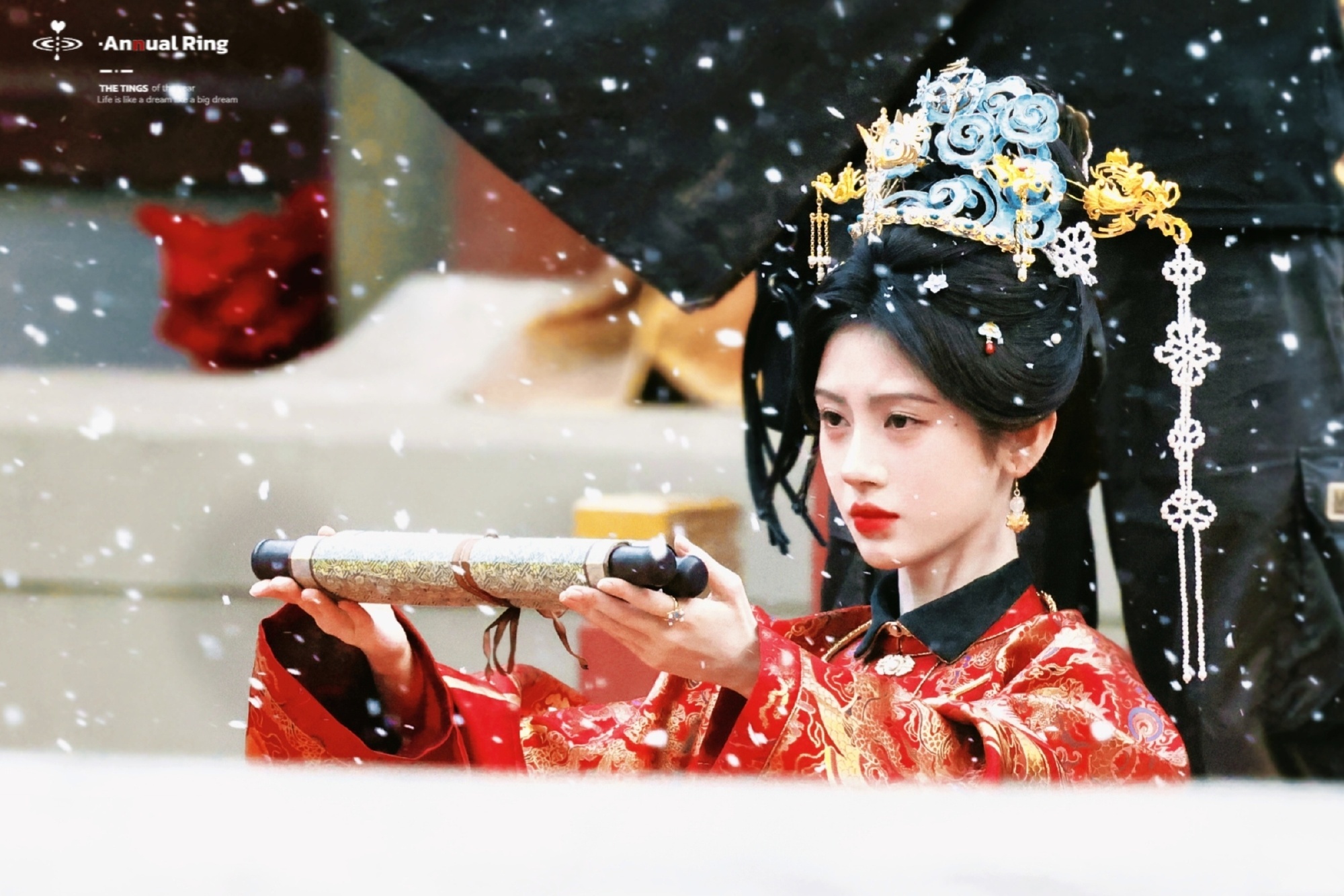 鞠婧祎 jjy鞠婧祎阿黛 “爱意在厌阳高照中灿烂  思念在星火斑斓的中沉沦”
