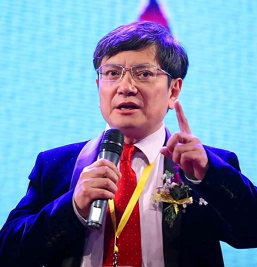 郑强教授，再次语出惊人！据媒体1月21日报道：他曾表示：“中国是人口大国、劳动力