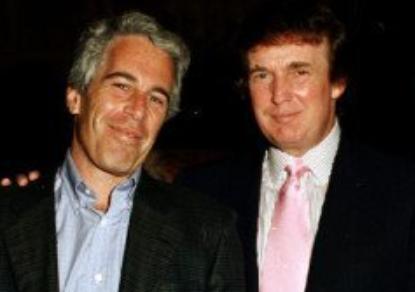 特朗普急了，昨天他一句话直接把爱泼斯坦案的热度干到顶峰，面对记者镜头特朗普丝毫不