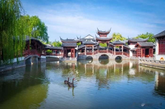 临清宛园景区这几年持续走红

临清宛园（含东宛园）近年持续走红，核心是苏风京韵的