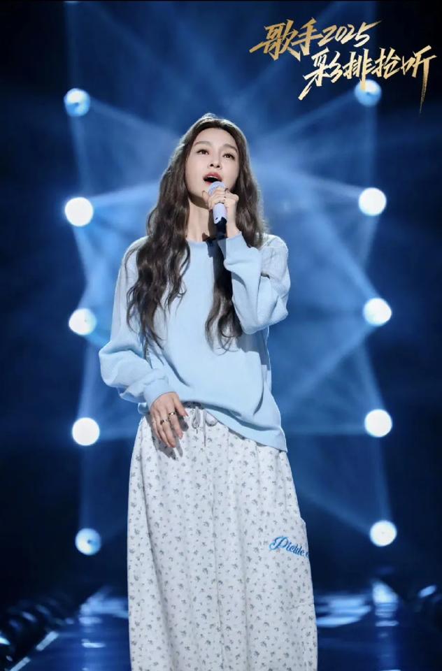 为什么这么多声音不喜欢范玮琪？如果照这个形势发展下去，马嘉褀这期又保住了啊，真是