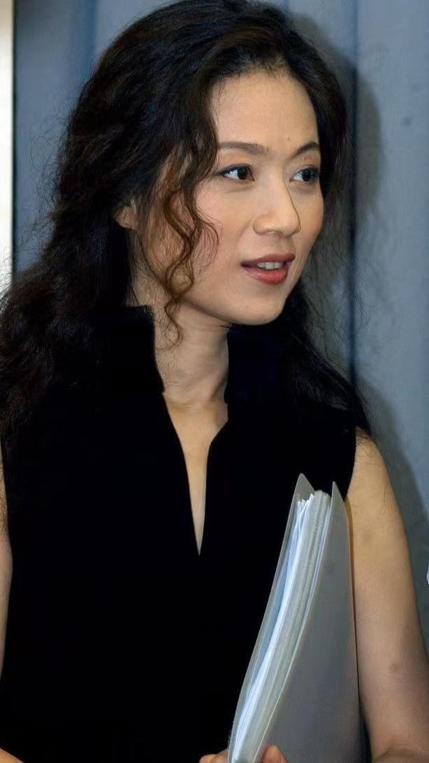 马兰，安徽太湖县人，国家一级演员，著名黄梅戏表演艺术家，上海戏剧学院教授。黄梅戏
