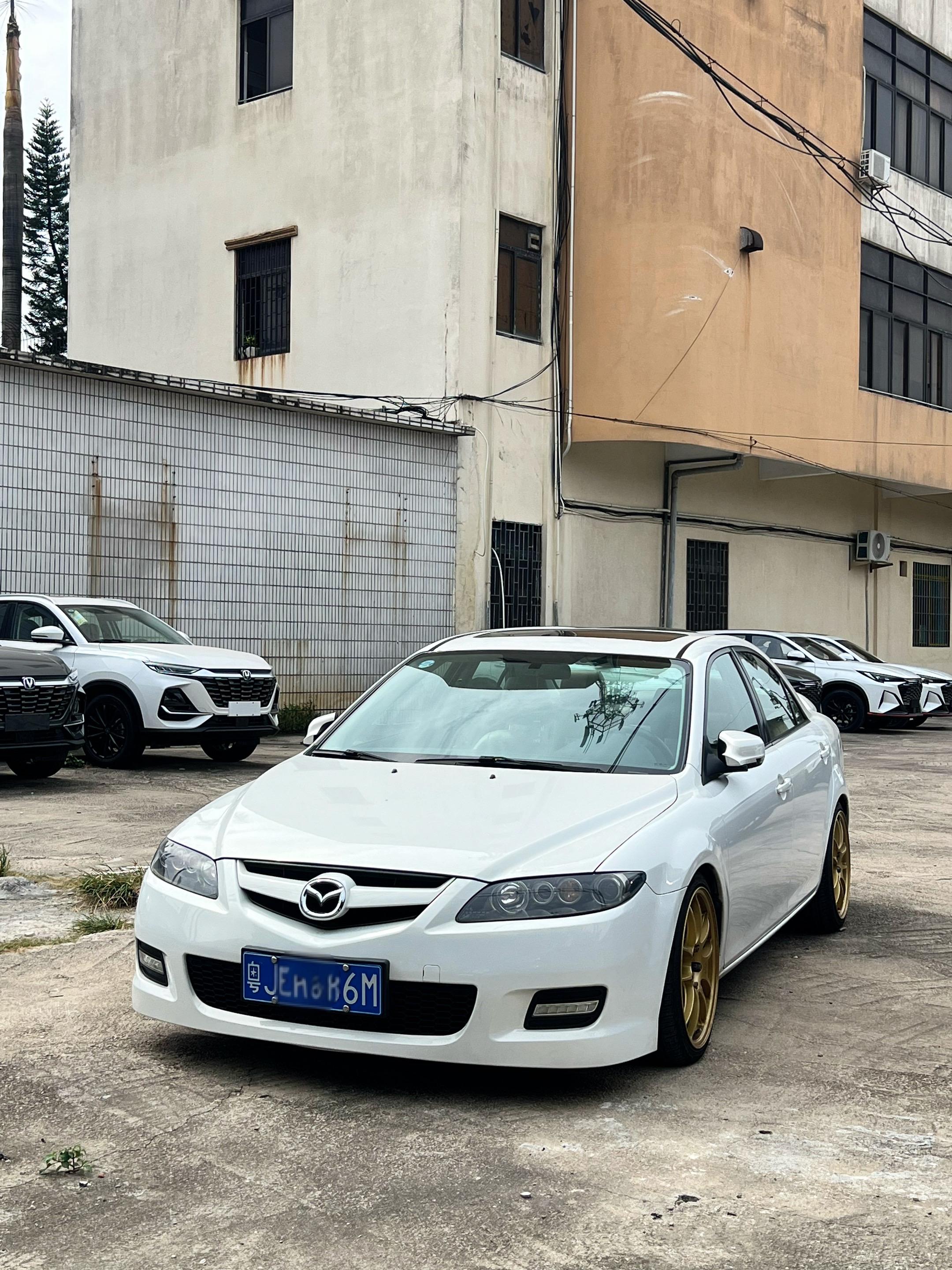 生活没有同花順，人生的底牌永遠是自己