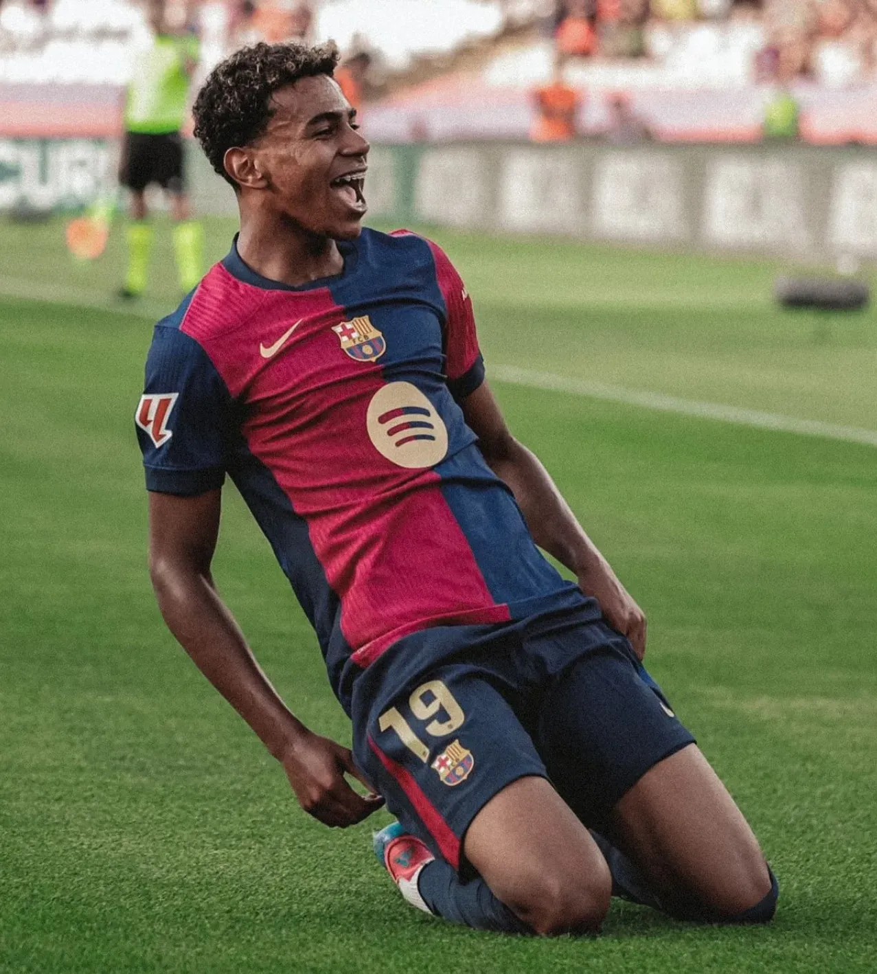 诺坎普又传来捷报：巴萨3-0轻取马洛卡，小将亚马尔延续火热状态，为球队攻入一球。