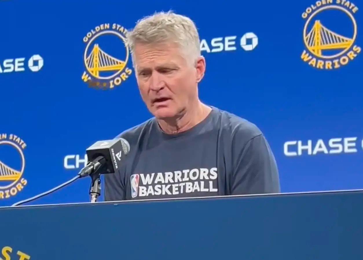 科尔：库里在今日对阵森林狼的比赛中将不受出场时间限制！金州勇士勇士vs森林狼