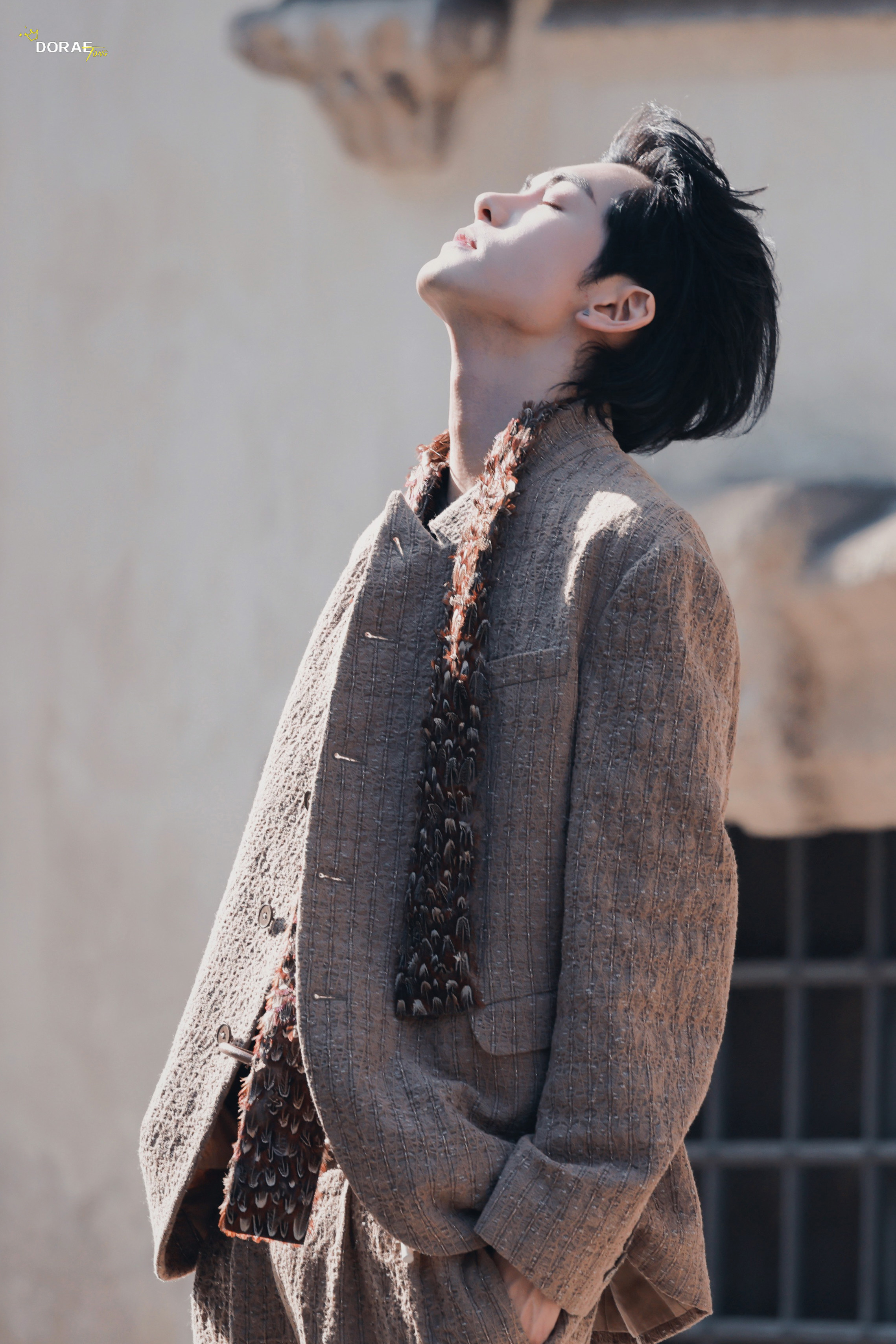 曾舜晞米兰出街路透豪门贵公子既视感曾舜晞走出大佬的气场