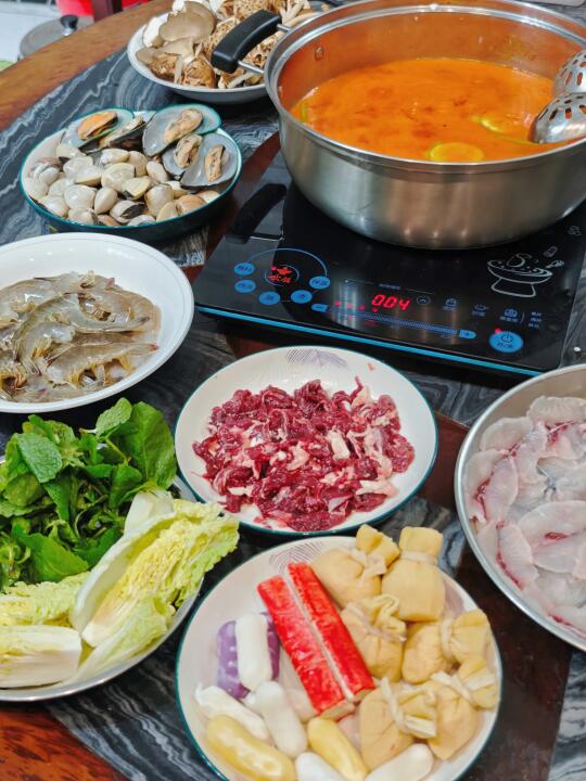热辣开胃的冬阴功火锅🍲好吃又简单